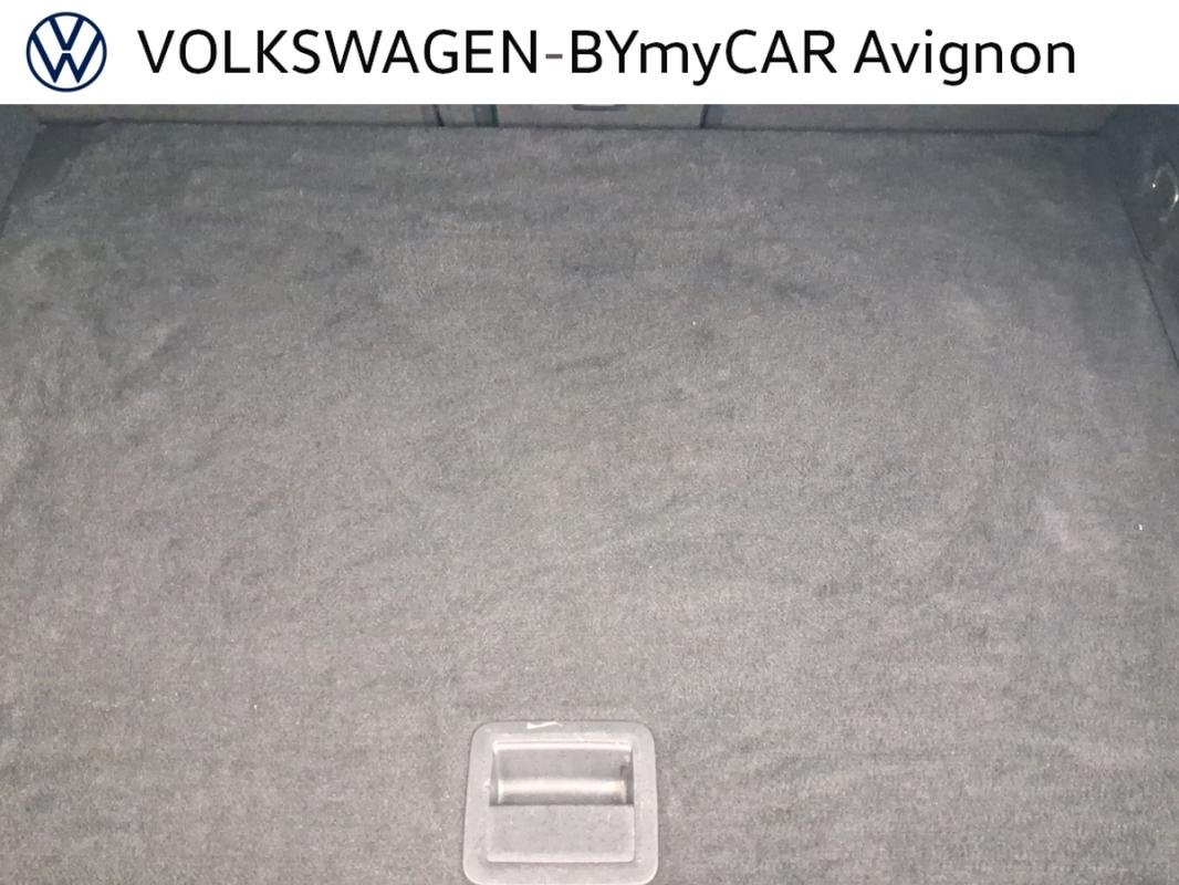 Volkswagen Golf - Photo 25
