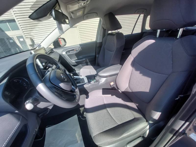 Toyota RAV4 - Photo 11