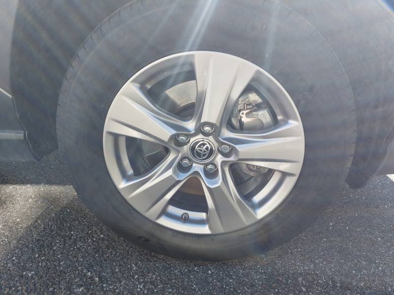 Toyota RAV4 - Photo 7