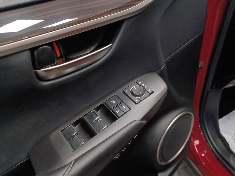 Lexus NX - Photo 16