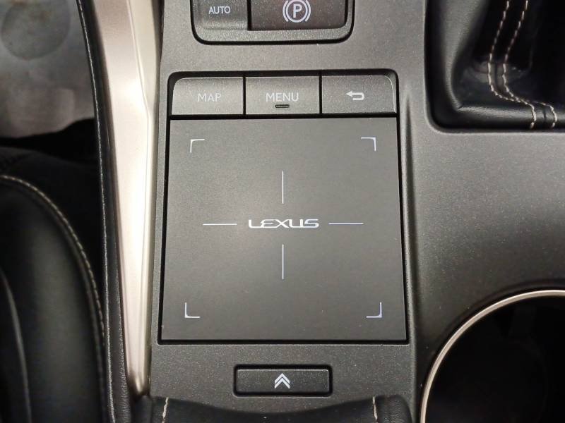 Lexus NX - Photo 26