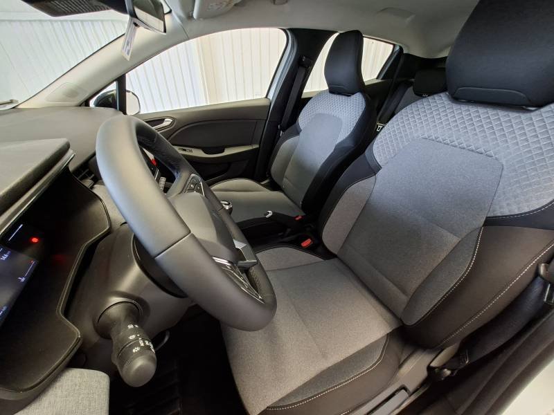 Renault Clio - Photo 18