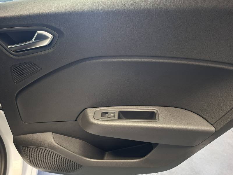 Renault Clio - Photo 25