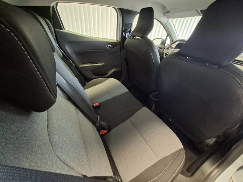 Renault Clio - Photo 27
