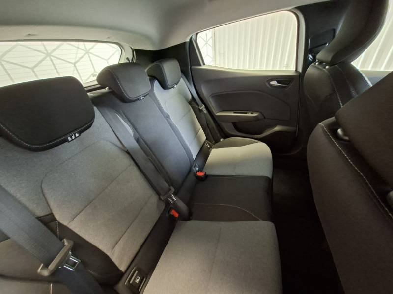 Renault Clio - Photo 28