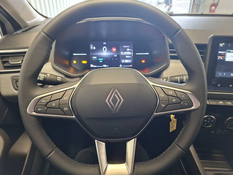 Renault Clio - Photo 32