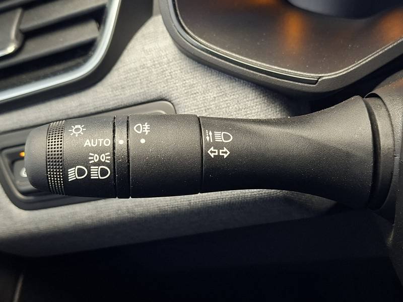 Renault Clio - Photo 35