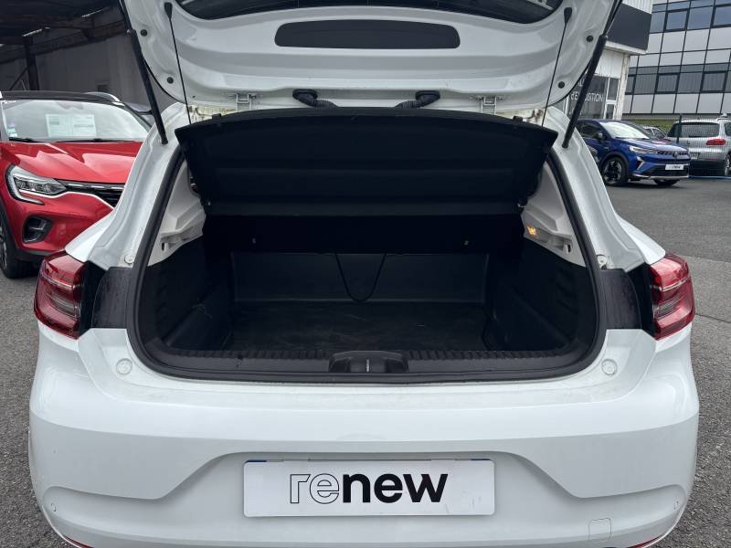 Renault Clio - Photo 17