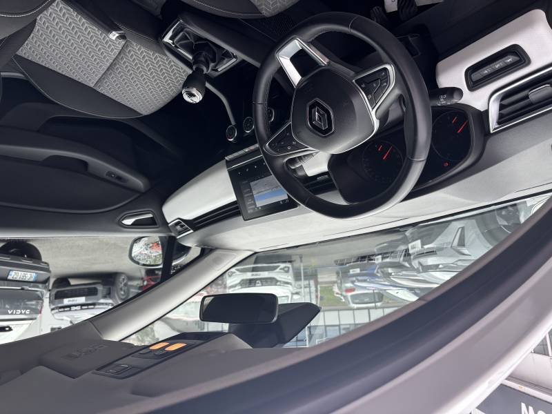 Renault Clio - Photo 25