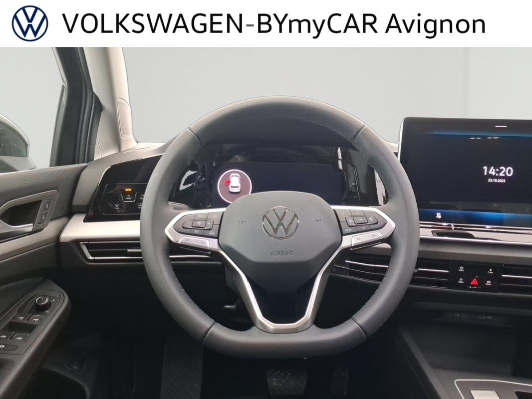 Volkswagen Golf - Photo 11