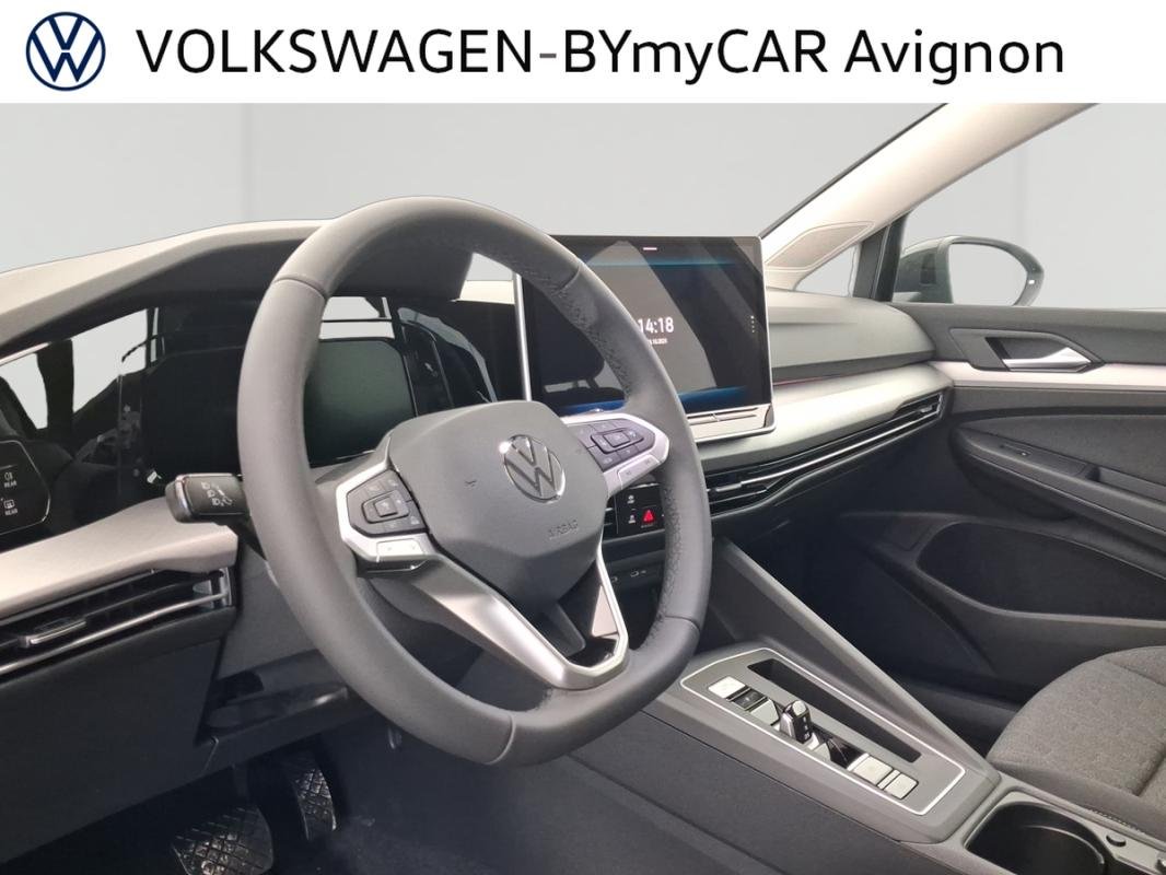 Volkswagen Golf - Photo 22