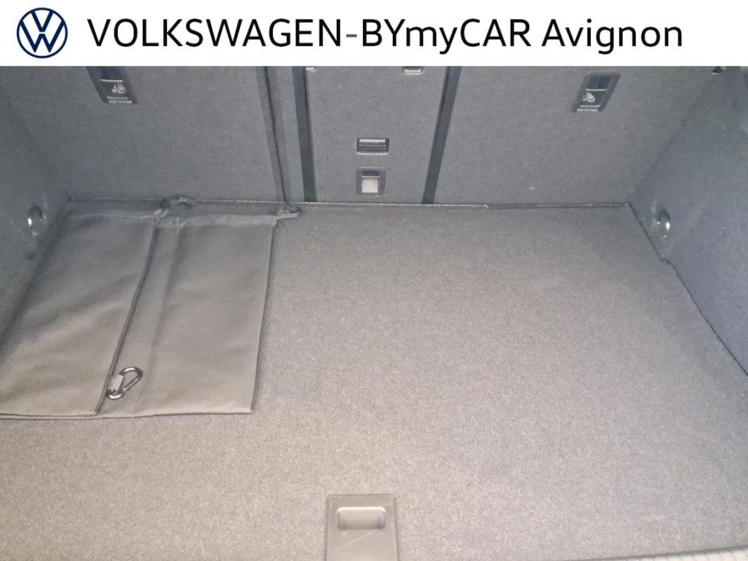 Volkswagen Golf - Photo 25