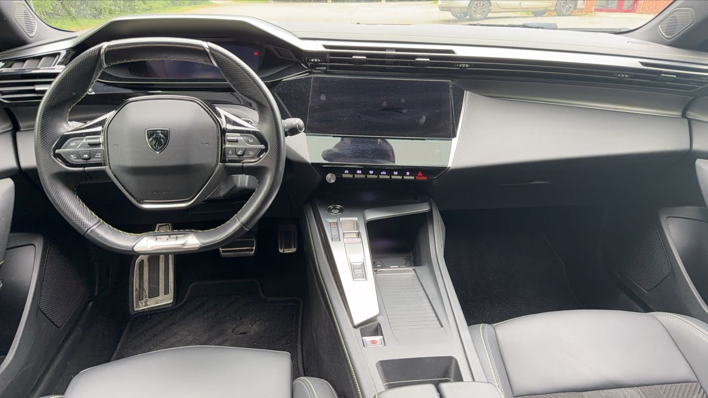 Peugeot 308 SW - Photo 11