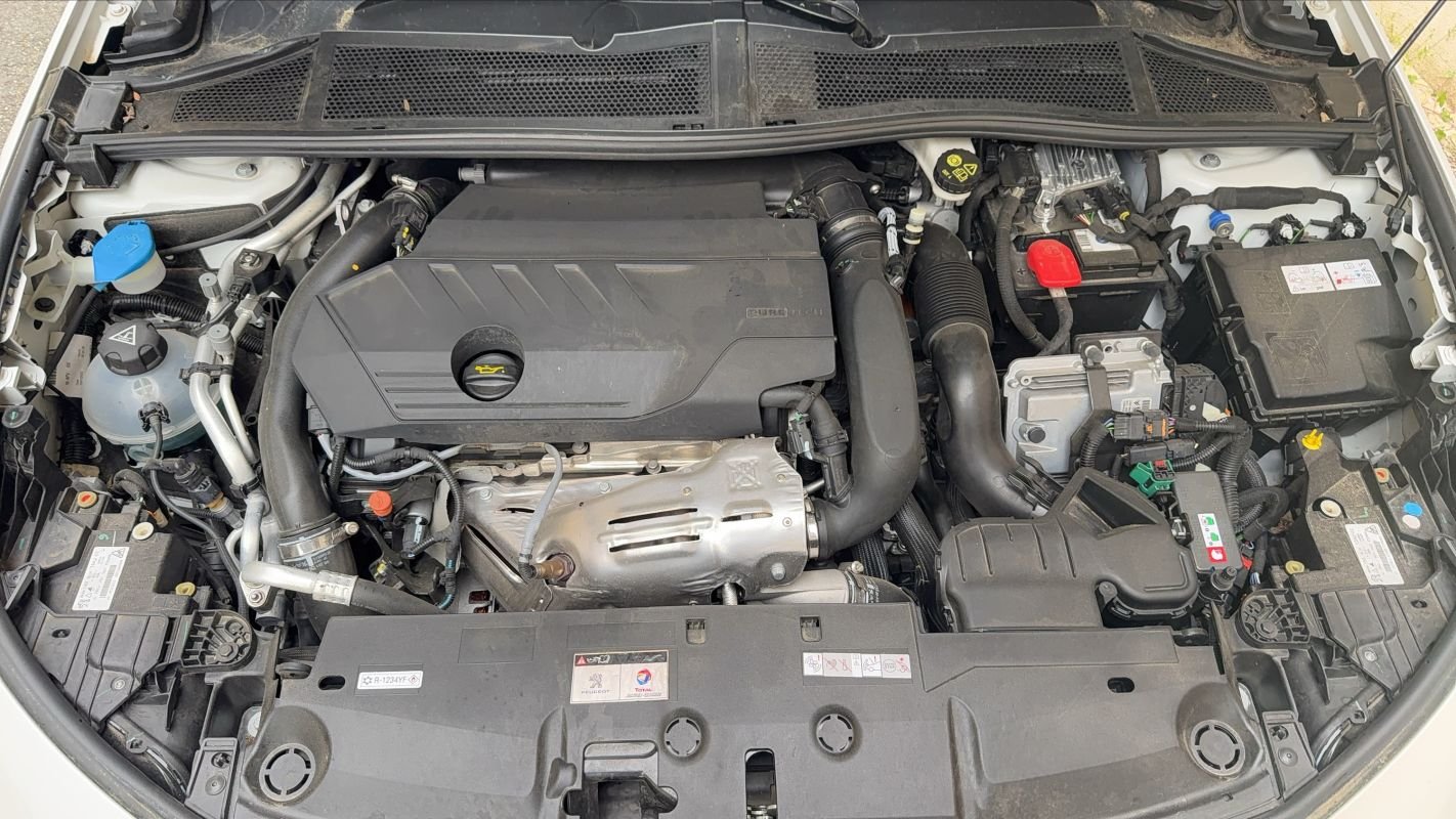 Peugeot 308 SW - Photo 15