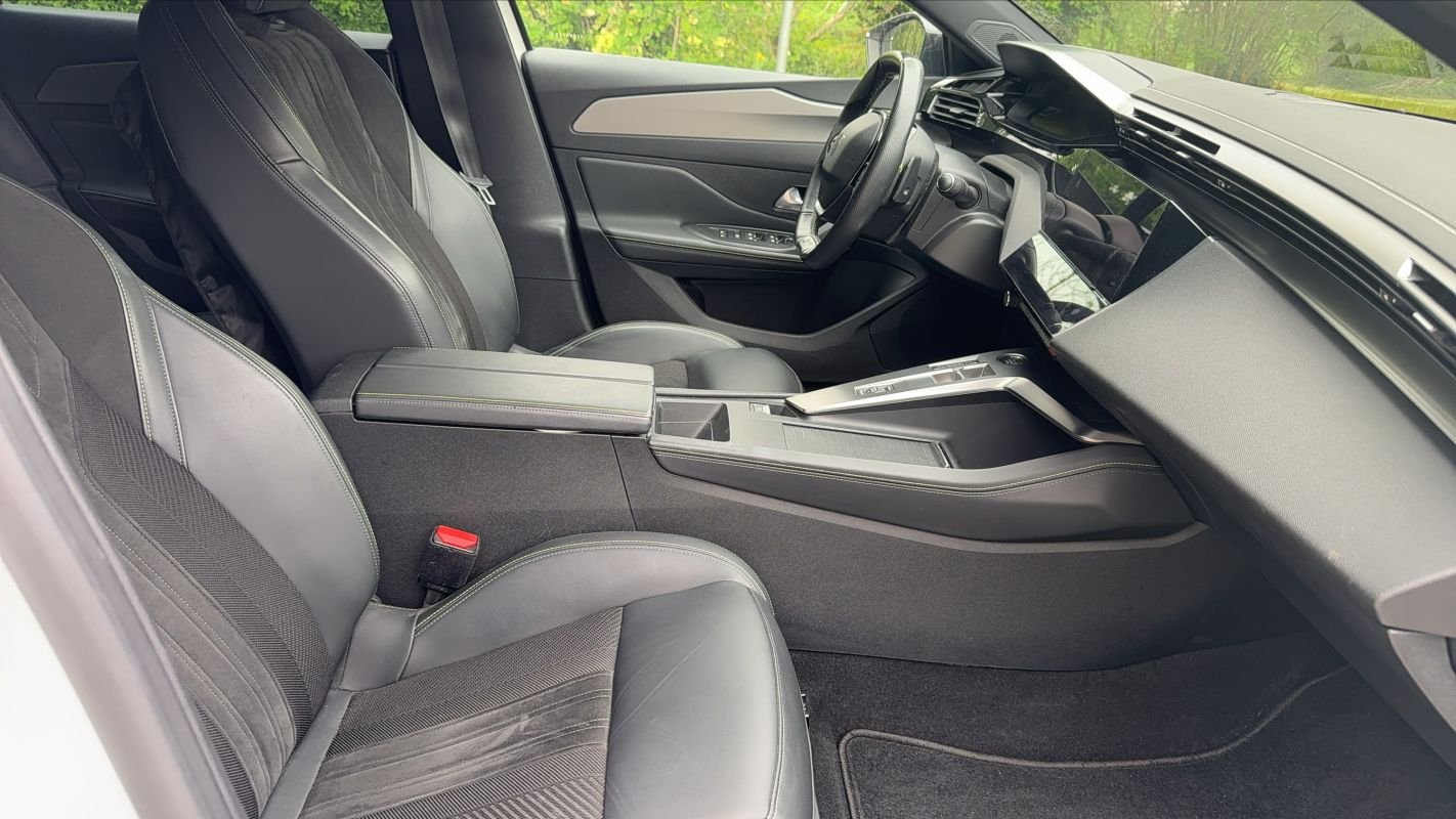 Peugeot 308 SW - Photo 28