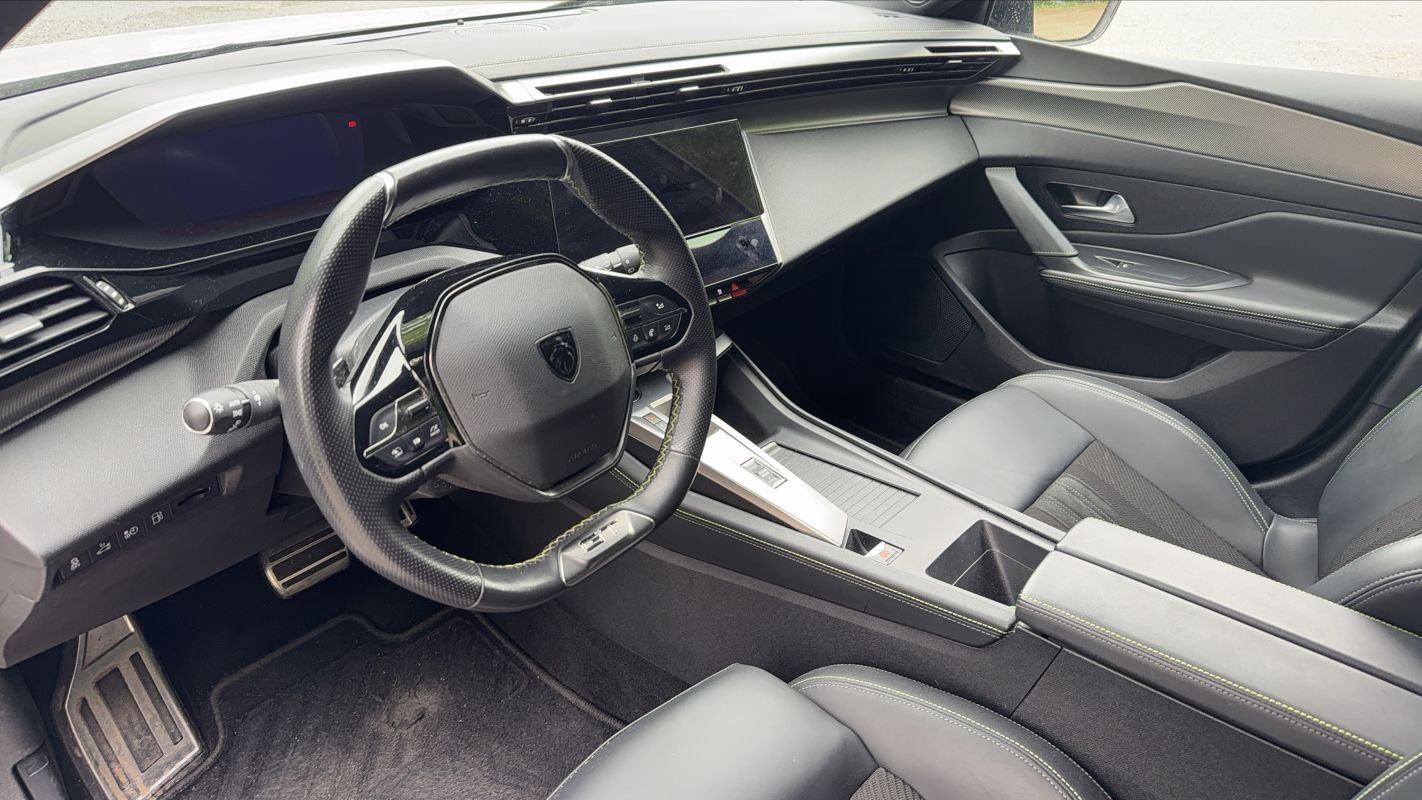 Peugeot 308 SW - Photo 8