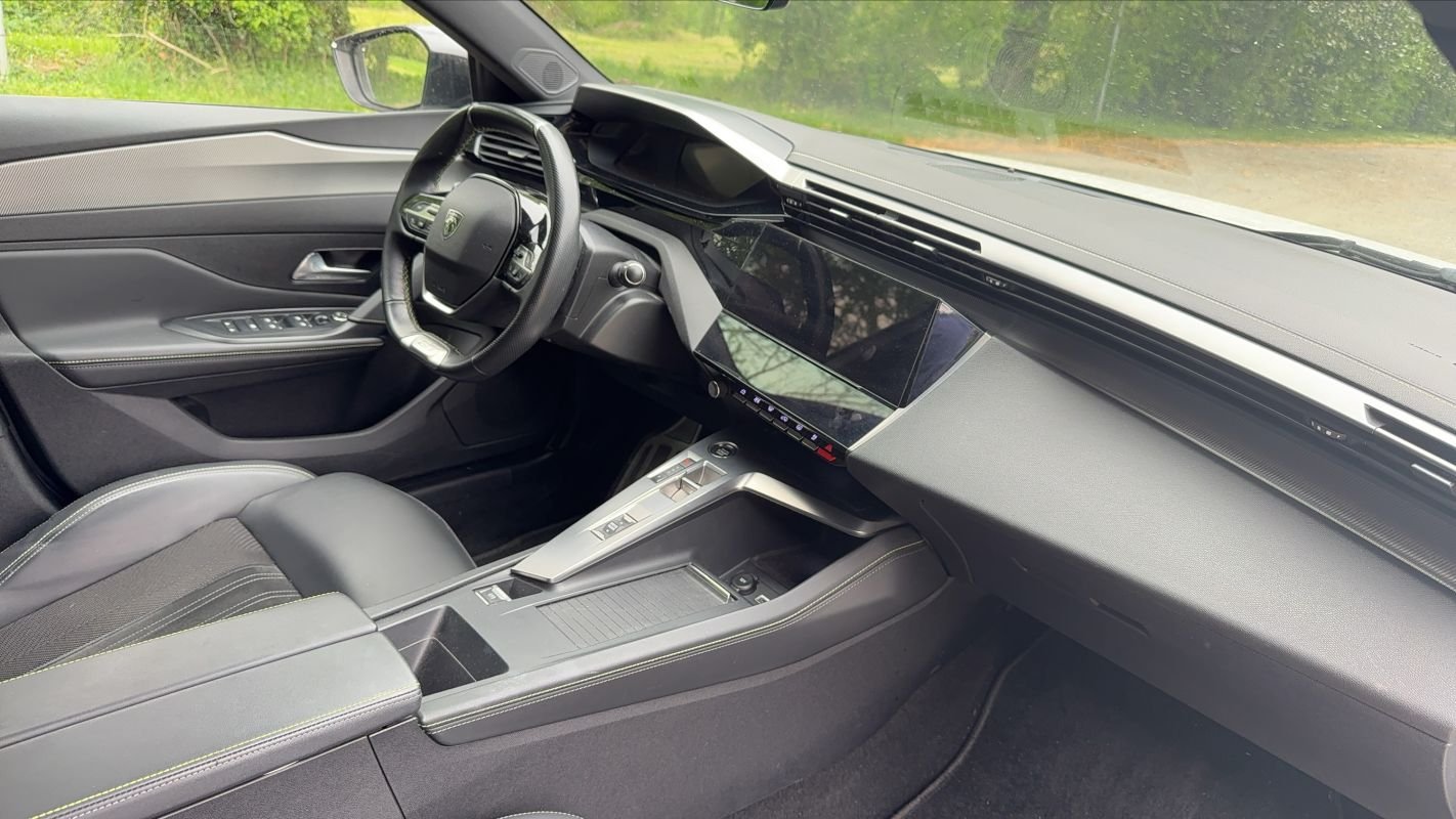 Peugeot 308 SW - Photo 10