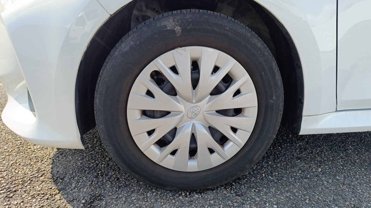 Toyota Yaris - Photo 18