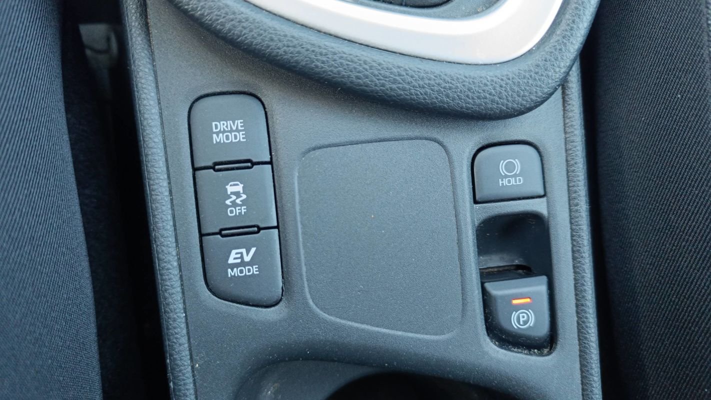 Toyota Yaris - Photo 28