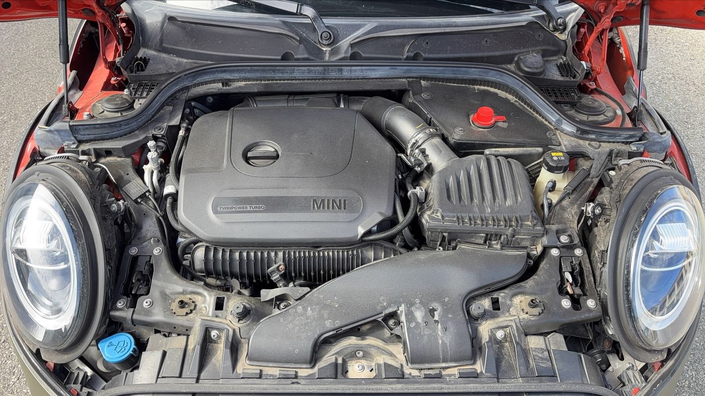 Mini Cabrio - Photo 15