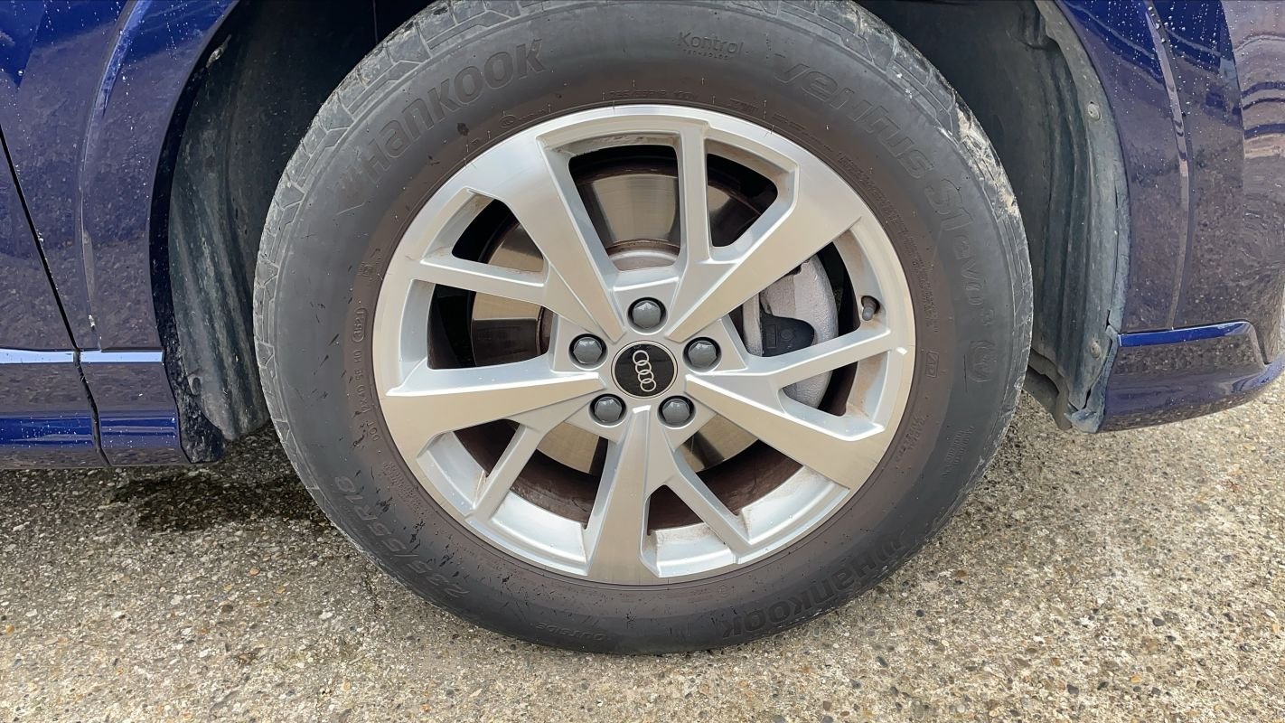 Audi Q3 - Photo 17