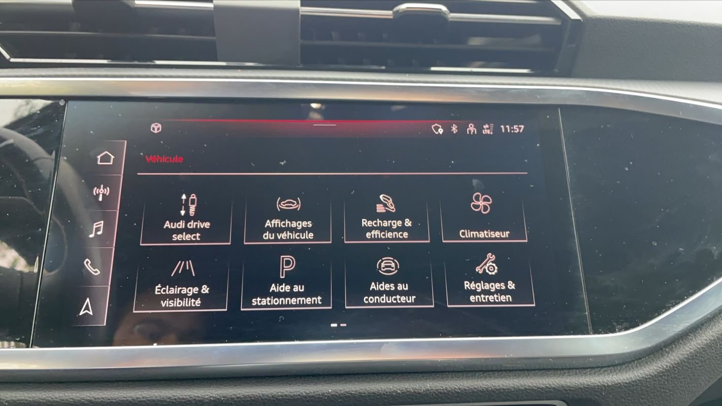 Audi Q3 - Photo 28
