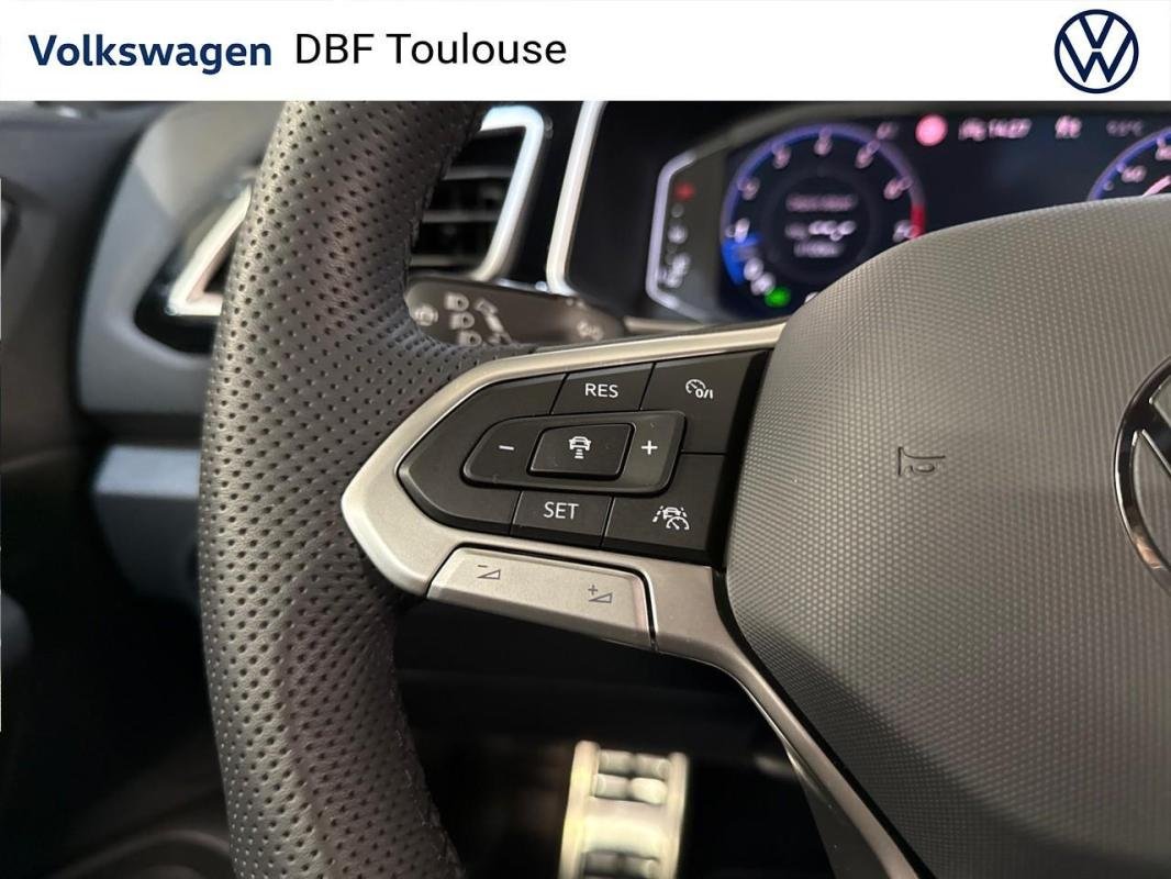 Volkswagen T-Roc - Photo 23