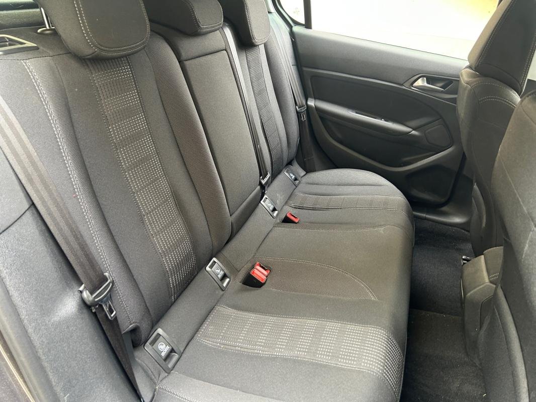 Peugeot 308 - Photo 16
