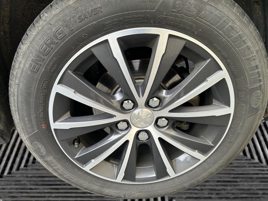 Peugeot 308 - Photo 20