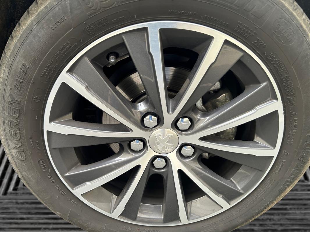 Peugeot 308 - Photo 21