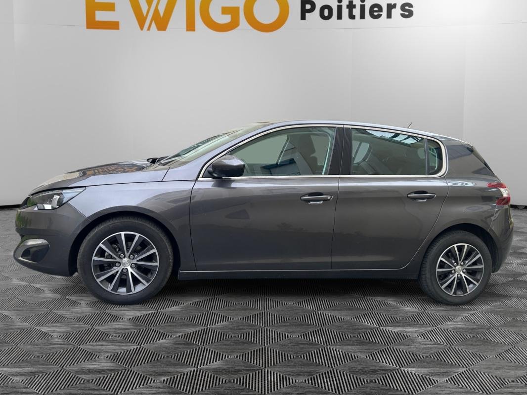 Peugeot 308 - Photo 3