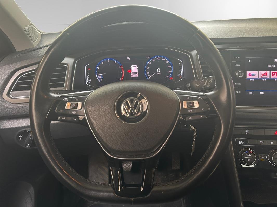Volkswagen T-Roc - Photo 11