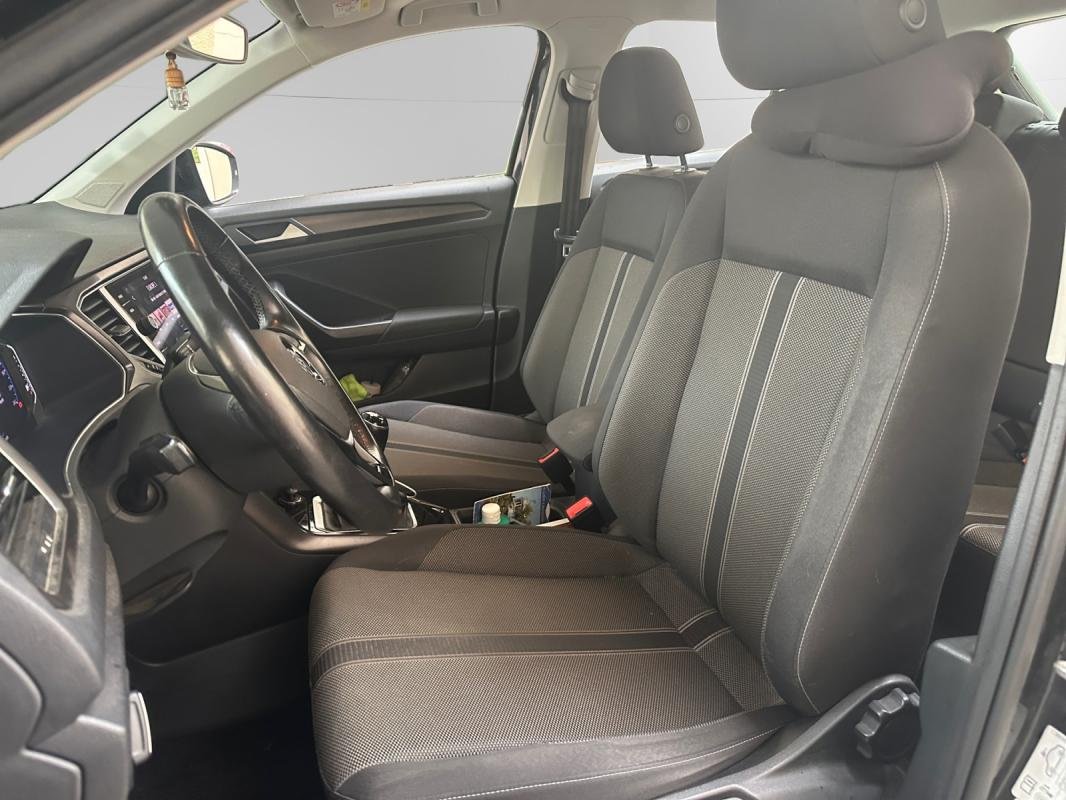 Volkswagen T-Roc - Photo 15