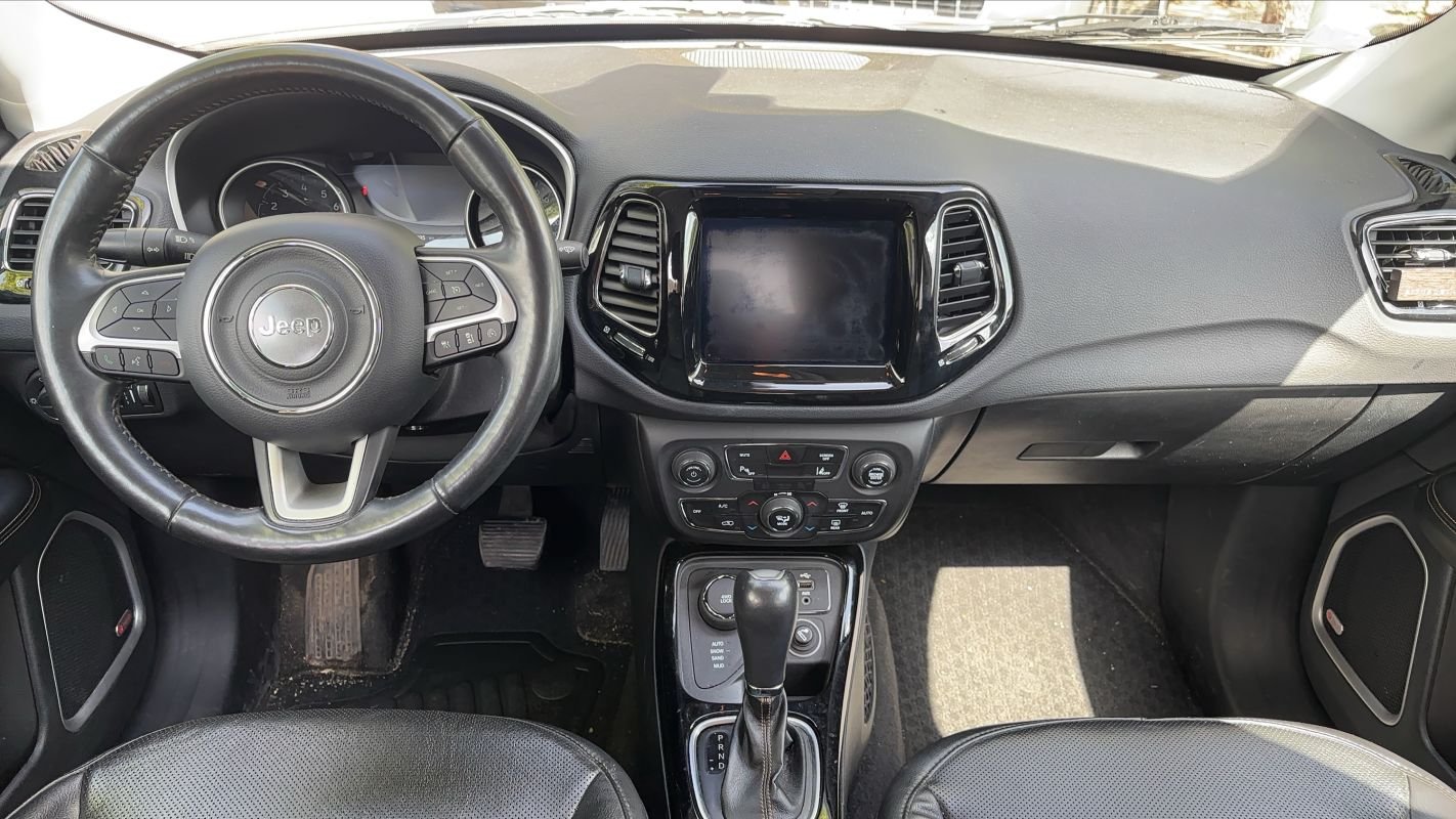 Jeep Compass - Photo 11