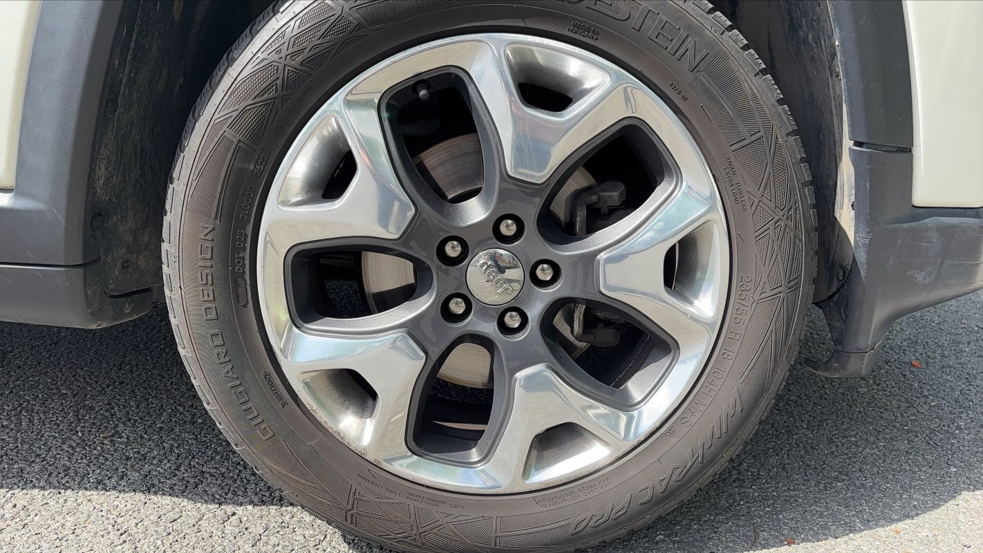 Jeep Compass - Photo 17
