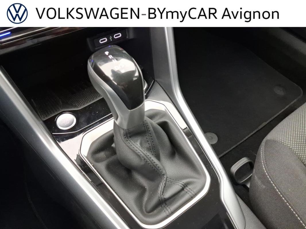 Volkswagen T-Roc - Photo 15