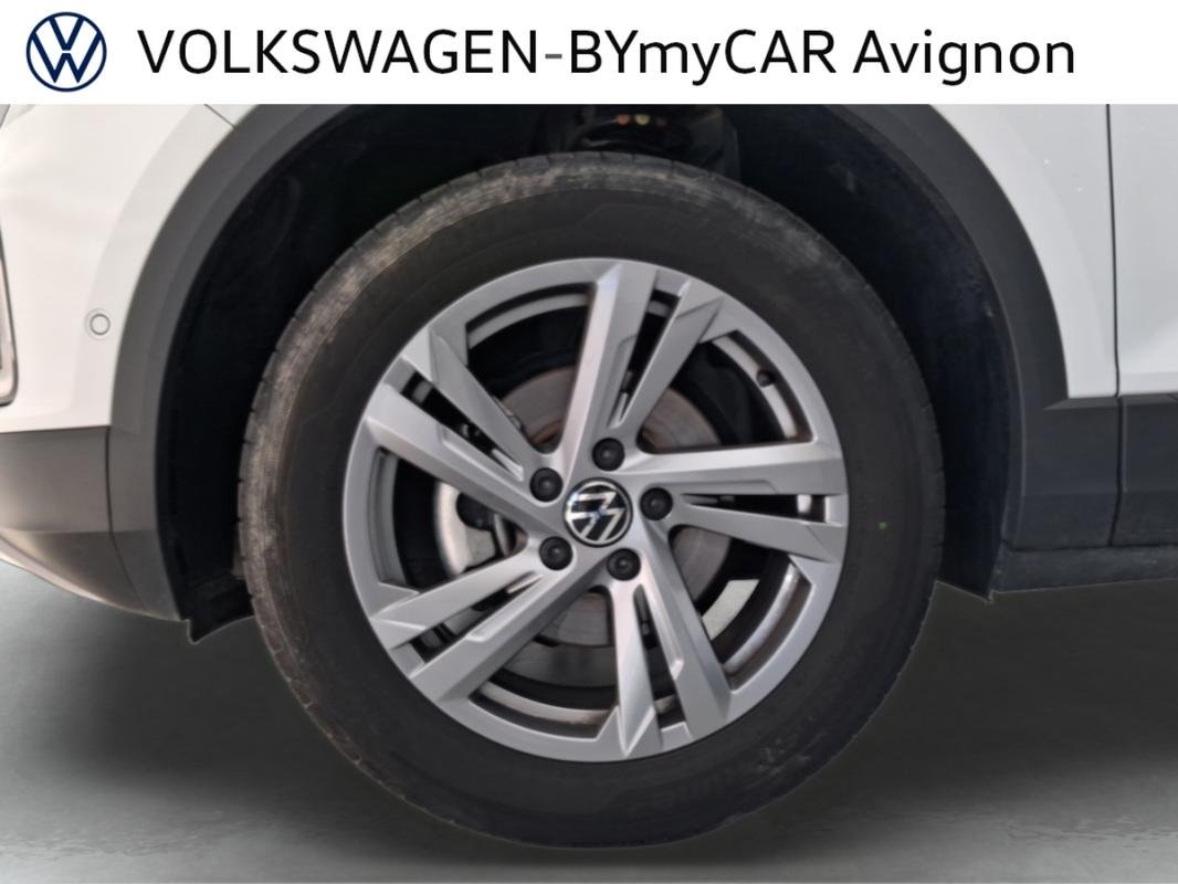Volkswagen T-Roc - Photo 17