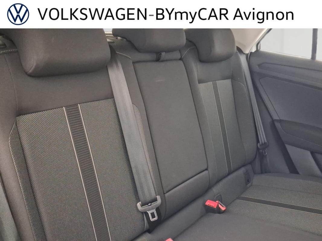 Volkswagen T-Roc - Photo 26