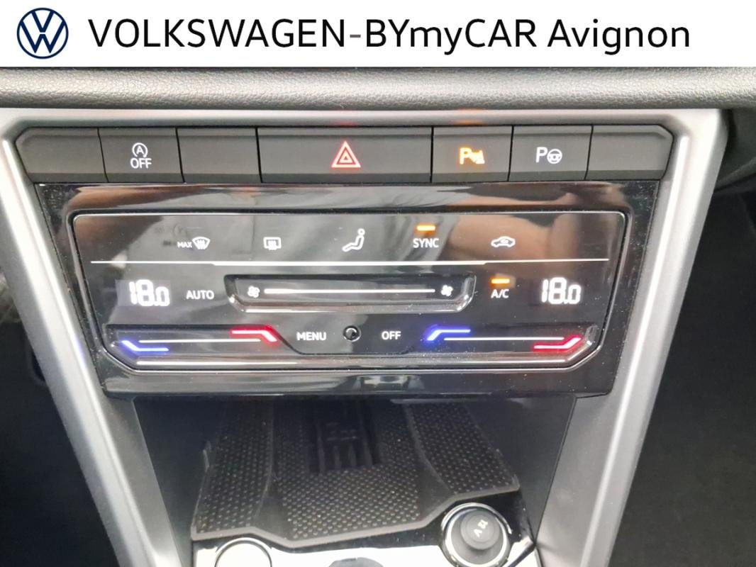 Volkswagen T-Roc - Photo 29