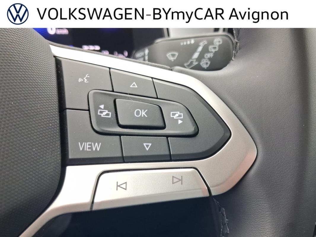 Volkswagen T-Roc - Photo 31