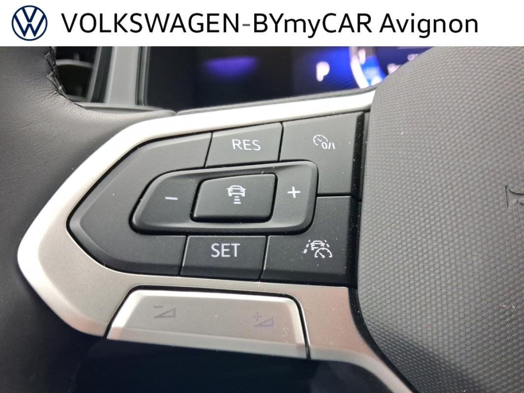 Volkswagen T-Roc - Photo 32