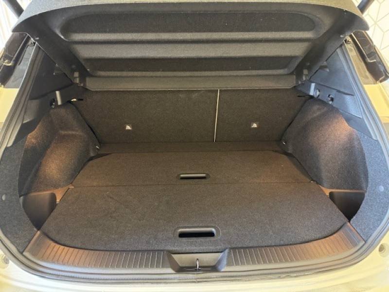Nissan Qashqai - Photo 14