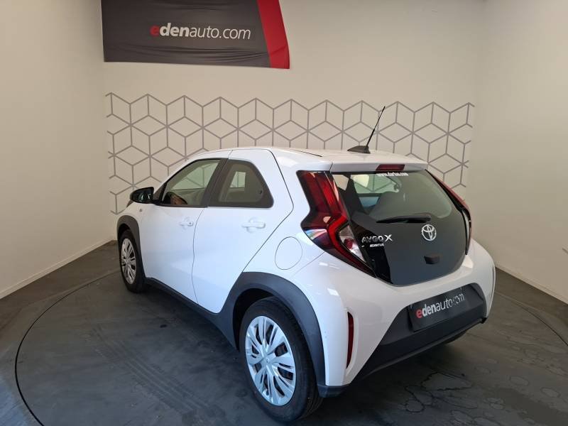 Toyota aygo x - Photo 3