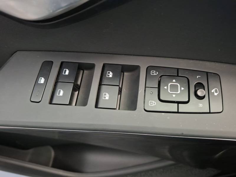 Kia Niro - Photo 21