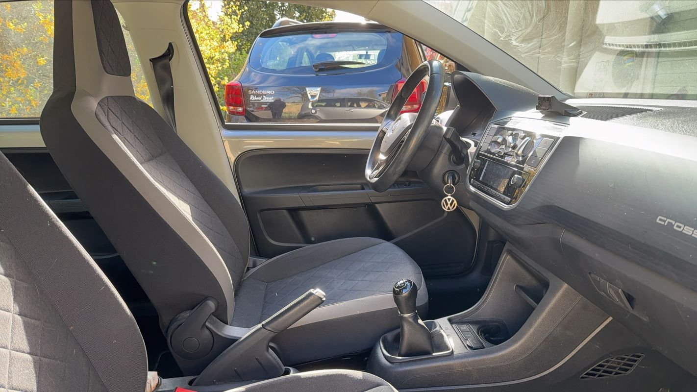 Volkswagen Up! - Photo 27