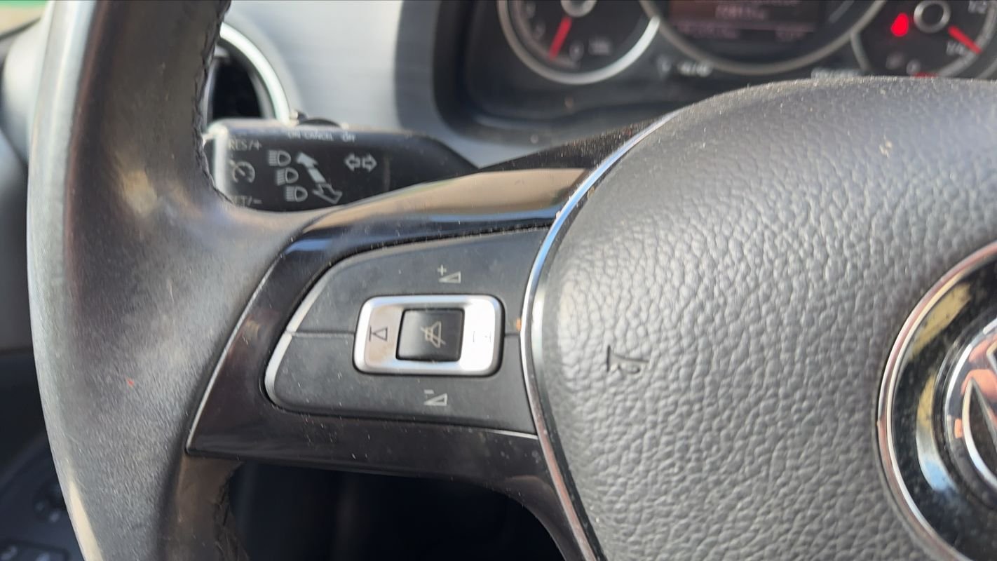 Volkswagen Up! - Photo 29