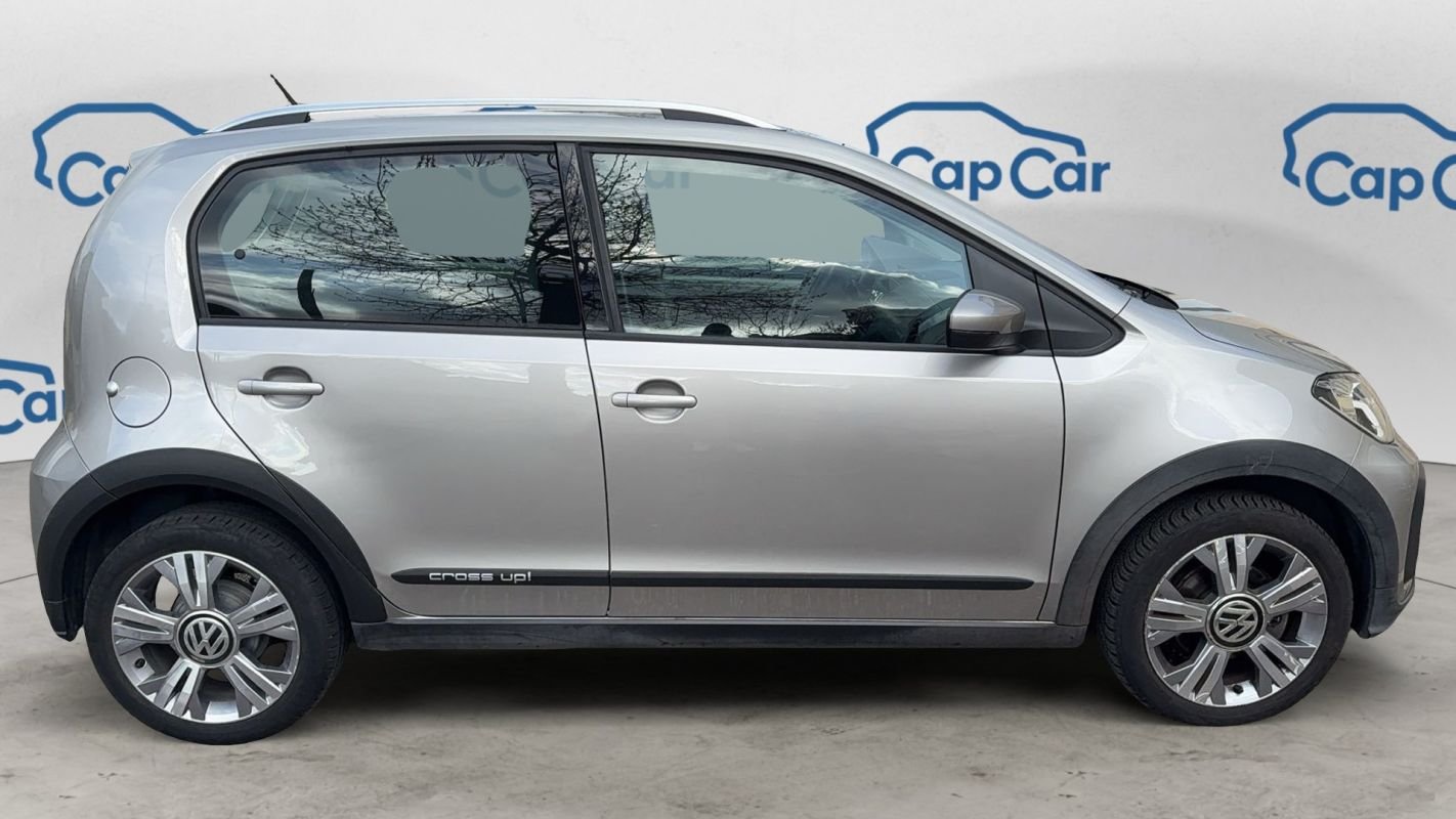 Volkswagen Up! - Photo 4