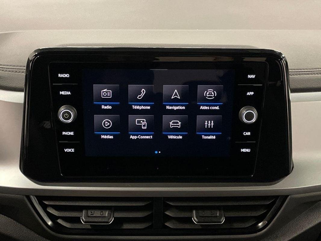 Volkswagen T-Roc - Photo 16