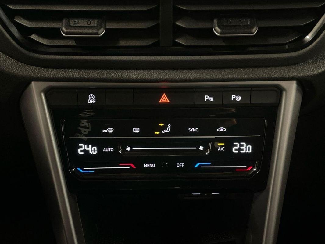 Volkswagen T-Roc - Photo 19