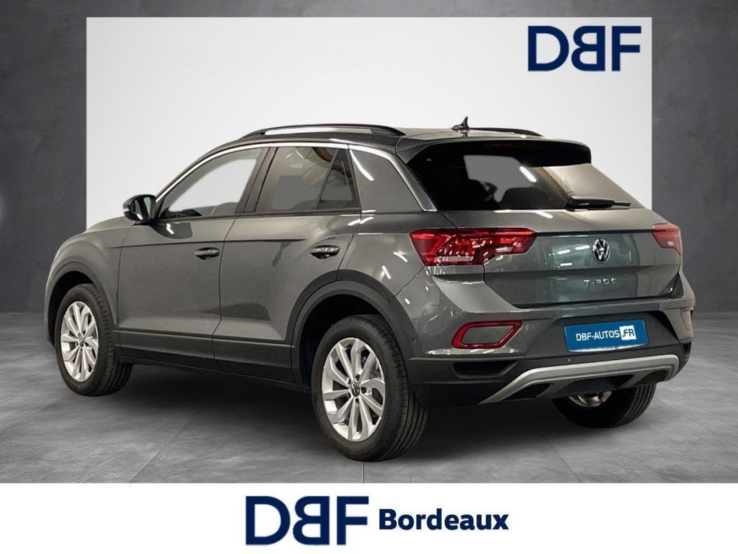 Volkswagen T-Roc - Photo 3